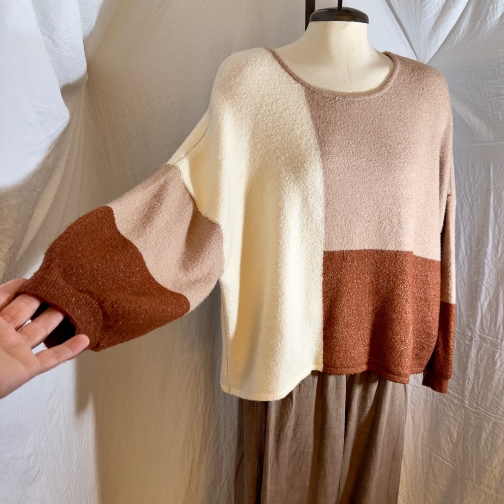 Elegant Color Block Women's Sweater